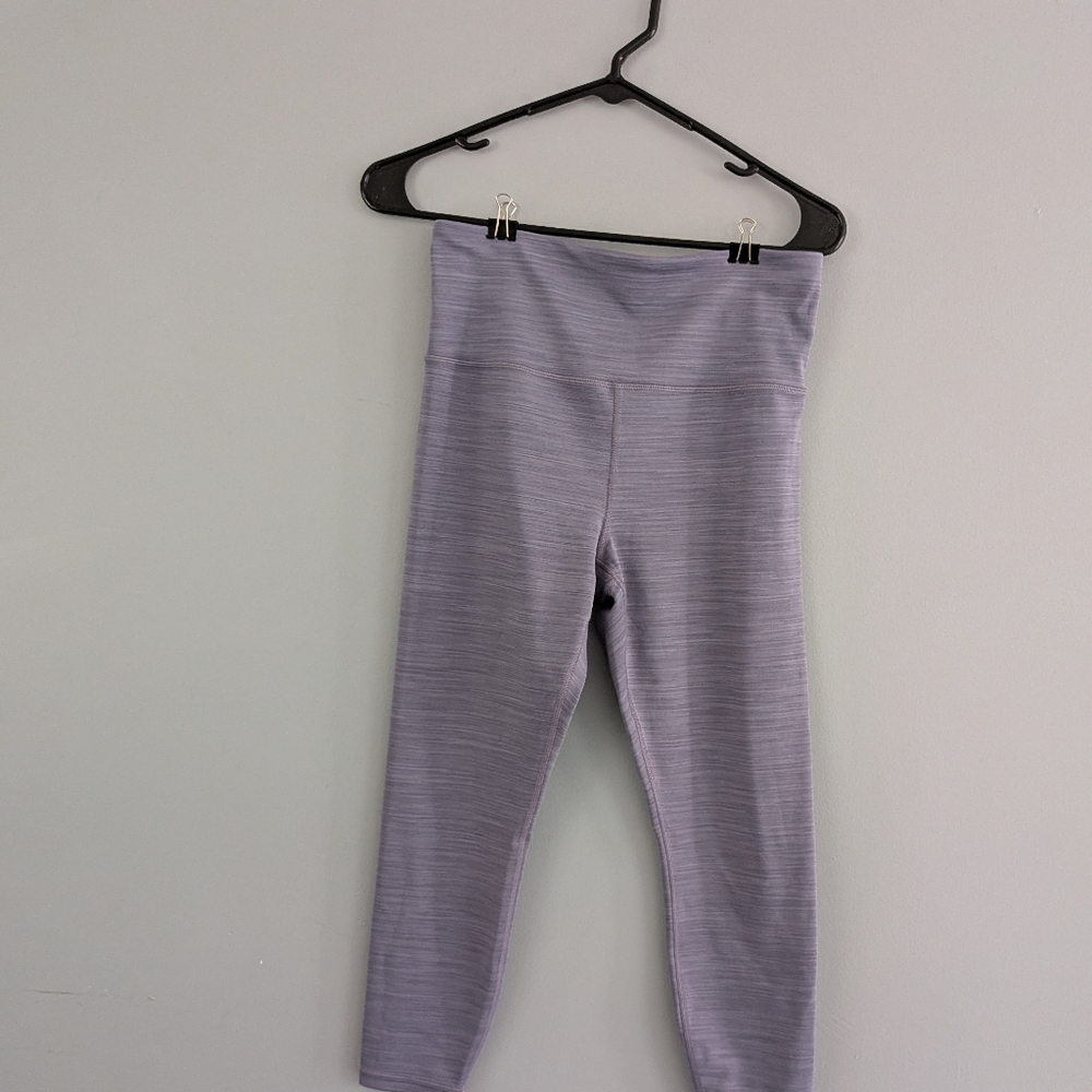Athleta Leggings Adult‎ M Purple Elation Space Dye 7/8 Ankle Yoga